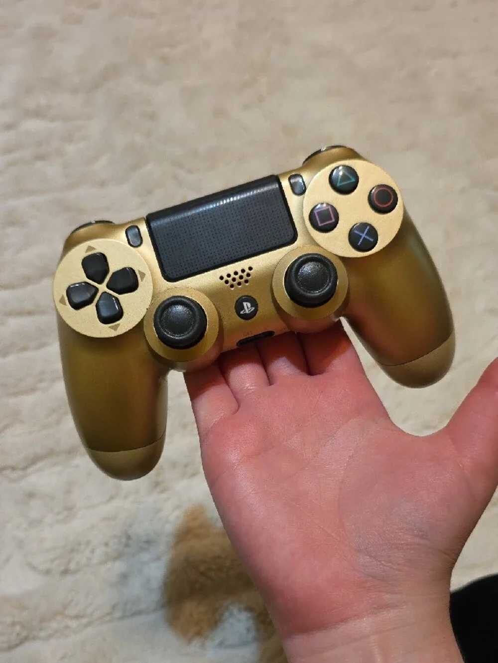 PS4 Sony Gold Wireless Controller with Black Buttons - (Broken)